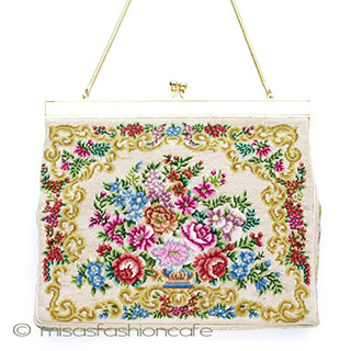 （画像用） ヴィンテージバッグ　 総刺繍お花 プチポアン