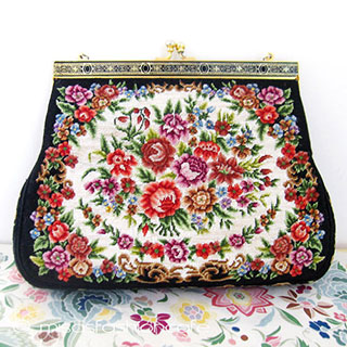 （画像用） ヴィンテージ バッグ 総刺繍お花 プチポアン