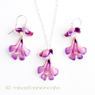 （画像用） ピアス　または　クリップ 真珠ランの花ピアス