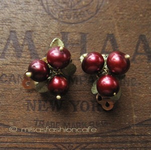 （画像用） マイケルミショー イヤリング 真珠のクランベリー