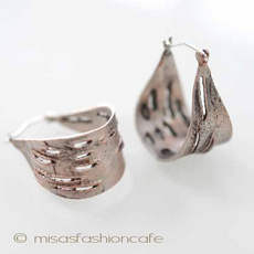 （画像用） Michaud ピアス　 ピンクシルバー白樺