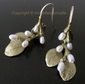 （画像用） Michaud ピアス アイリッシュ（真珠）