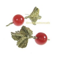 （画像用） Michaud ピアス 赤かぶ