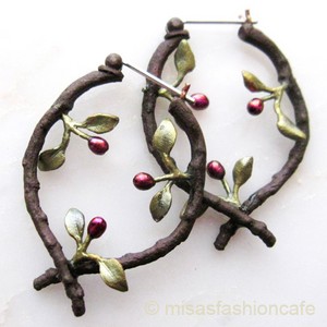 （画像用） Michaud ピアス 小枝・真珠のお花