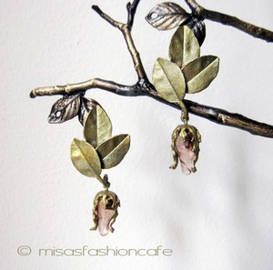 （画像用） Michaud ピアス　再販！ バラのつぼみ