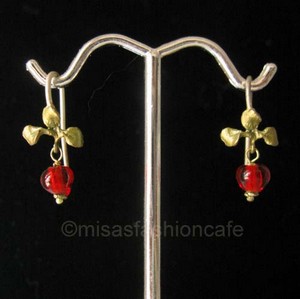 （画像用） マイケルミショー ピアス Tree of life