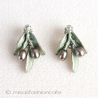 （画像用） マイケルミショーピアス 真珠のオリーブ　再販！