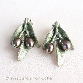 （画像用） マイケルミショーピアス 真珠のオリーブ　再販！