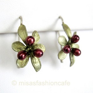 （画像用） マイケルミショー ピアス 真珠・バーベリーの木