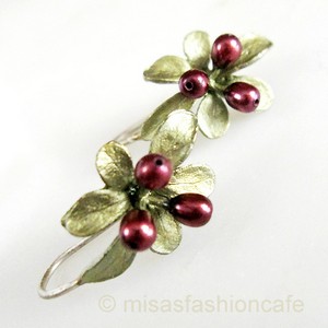 （画像用） マイケルミショー ピアス 真珠・バーベリーの木