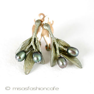 （画像用） マイケルミショー　再販！ オリーブ真珠イヤリング