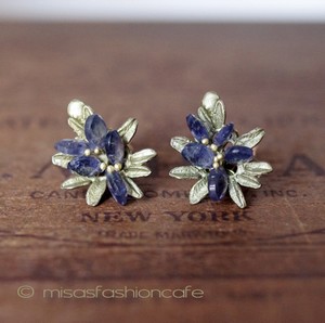 （画像用） マイケルミショー イヤリング 　天然石　藤の花