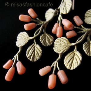 （画像用） マイケルミショー ピアス 珊瑚のストロベリー