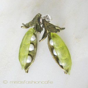 （画像用） マイケルミショー ピアス 真珠えんどう豆　再販