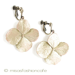 （画像用） ピアス　または　クリップ あじさい　再販！