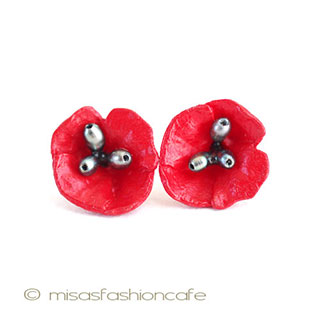 （画像用） マイケルミショー　ピアス 　真珠・ポピー