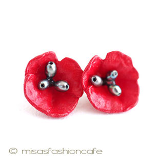 （画像用） マイケルミショー　ピアス 　真珠・ポピー