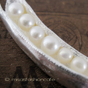 （画像用） マイケルミショー ブローチ 真珠 さやえんどう豆