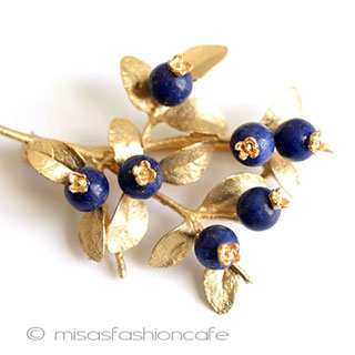 （画像用） マイケルミショー 　ブローチ 24Kgp天然石ブルーベリー