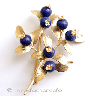 （画像用） マイケルミショー 　ブローチ 24Kgp天然石ブルーベリー