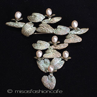 （画像用） マイケルミショー ブローチ 真珠・睡蓮の花 再販！