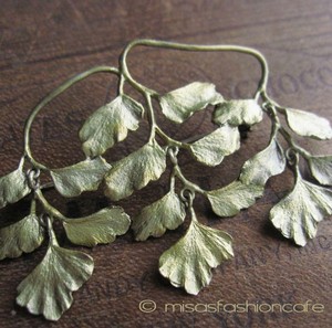 （画像用） マイケルミショー ブローチ 　アジアンタム