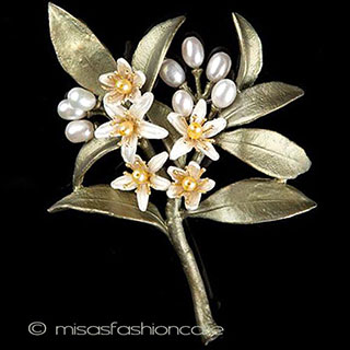 （画像用） Michaudブローチ　再販！ オレンジの花　真珠