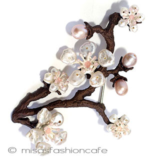 （画像用） マイケルミショーブローチ ケシパール　真珠の桜