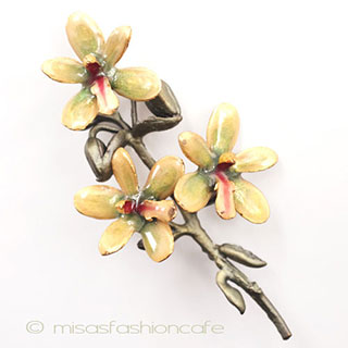 （画像用） マイケルミショーブローチ エナメル蘭の花 再販！