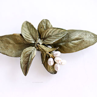 （画像用） Michaudブローチ　再販！ 真珠　ハーブ：バジル