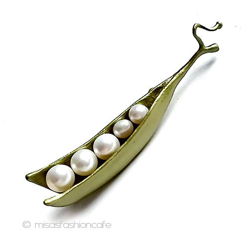（画像用） 真珠　さやえんどう豆 ５パール　ブローチ