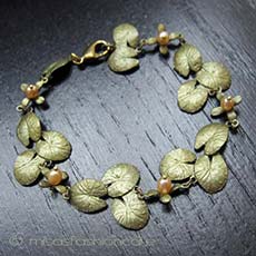 （画像用） Michaud ブレスレット 　真珠 睡蓮の花