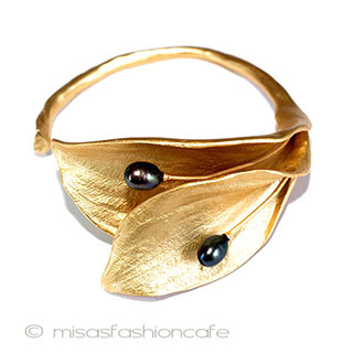 （画像用） マイケルミショー　ブレス 24Kgp　真珠の花