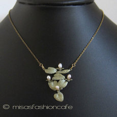 （画像用） Michaud ネックレス 　真珠 睡蓮の花