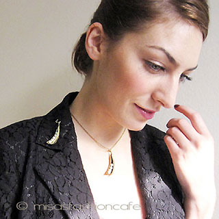 （画像用） マイケルミショー・ネックレス 24Kgp・真珠えんどう豆