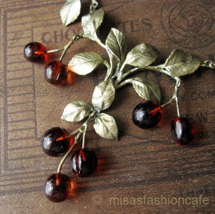 （画像用） マイケルミショー ネックレス Morello チェリー