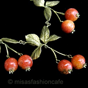 （画像用） マイケルミショー ネックレス 天然珊瑚のりんご