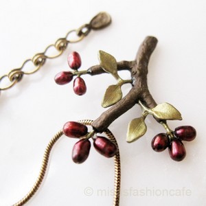 （画像用） Michaud ネックレス 小枝・真珠のお花