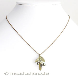 （画像用） マイケルミショー 　真珠のオリーブ