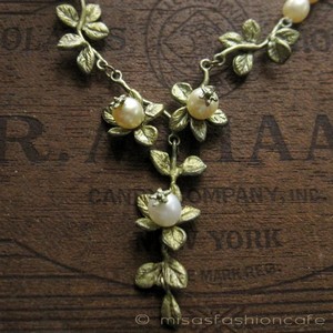 （画像用） Michaud ネックレス 真珠のお花ペンダント