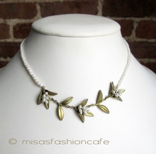 （画像用） マイケルミショー 再販！ 真珠の花　ネックレス