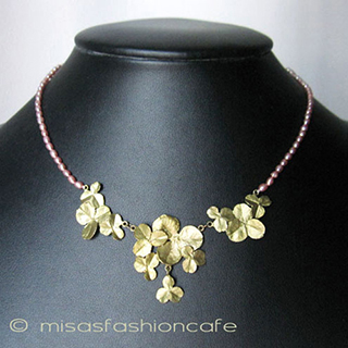 （画像用） マイケルミショー 真珠のクローバー