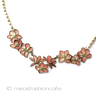 （画像用） マイケルミショー　真珠 木蓮のお花　ネックレス