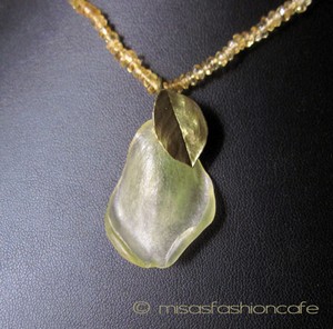 （画像用） マイケルミショー ネックレス 　天然石　薔薇（イエロー）