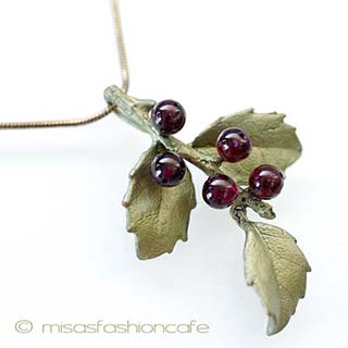 （画像用） マイケルミショー　ネックレス 天然石ガーネットのヒイラギ