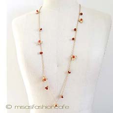 （画像用） マイケルミショー　再販！ 天然石の実ネックレス　