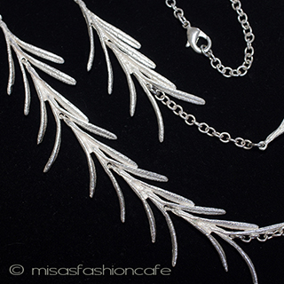 （画像用） マイケルミショー　ハーブ ローズマリーネックレス