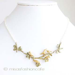 （画像用） マイケルミショー 小鳥　真珠ネックレス