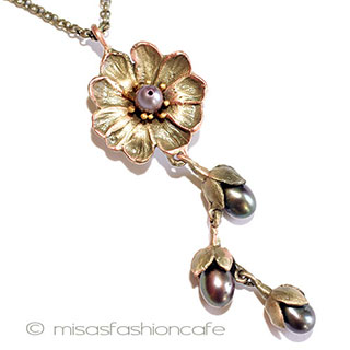 （画像用） マイケル　ミショー 真珠レウィシアのお花