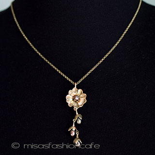 （画像用） マイケル　ミショー 真珠レウィシアのお花